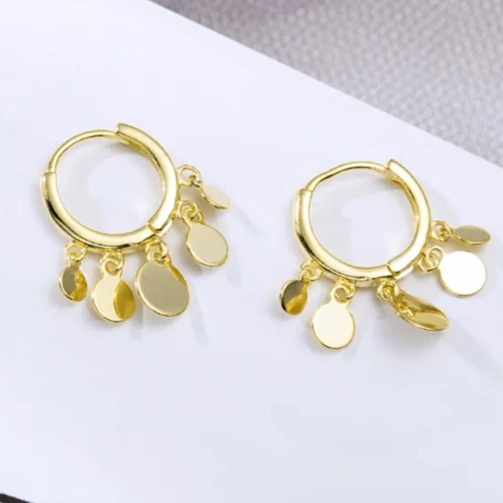 ⭐️10k Gold Petite tassel Hoop Huggies